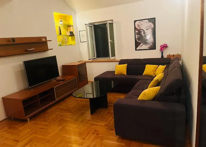 Poetry House בית הארחה ספליט