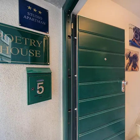 Poetry House 4* スプリト