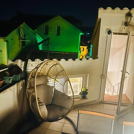 بيت ضيافة Poetry House 4*